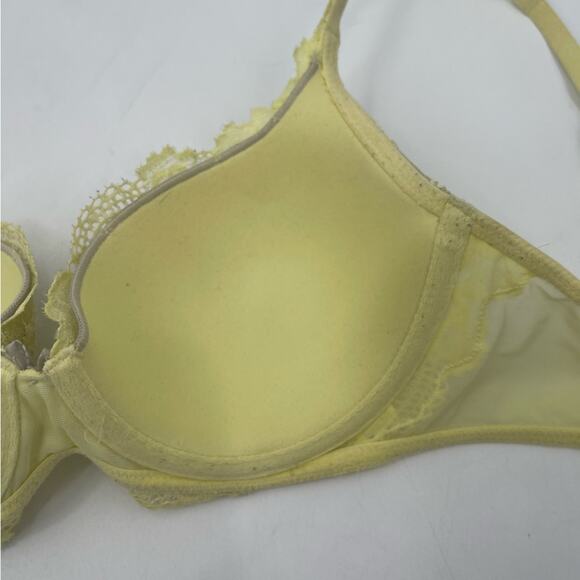 VICTORIA’S SECRET Bra Size 32D Body By Victoria Lined Demi Lace Yellow Lingerie - Picture 7 of 16